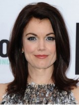 Medium Straight Synthetic Lace Front Wig